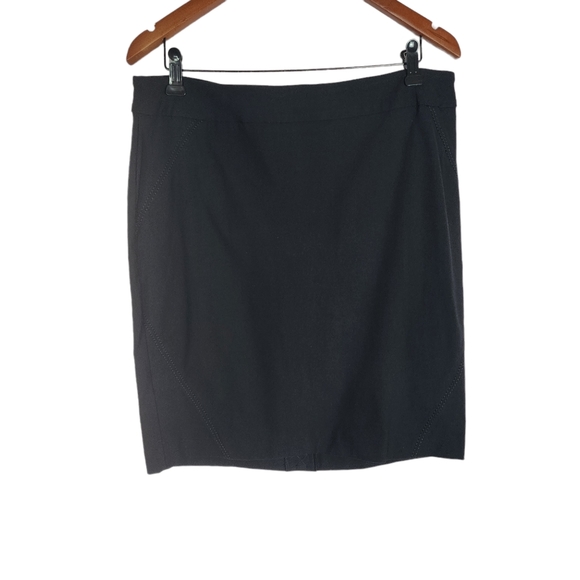 Reitmans size 16 black miniskirt - Picture 1 of 5